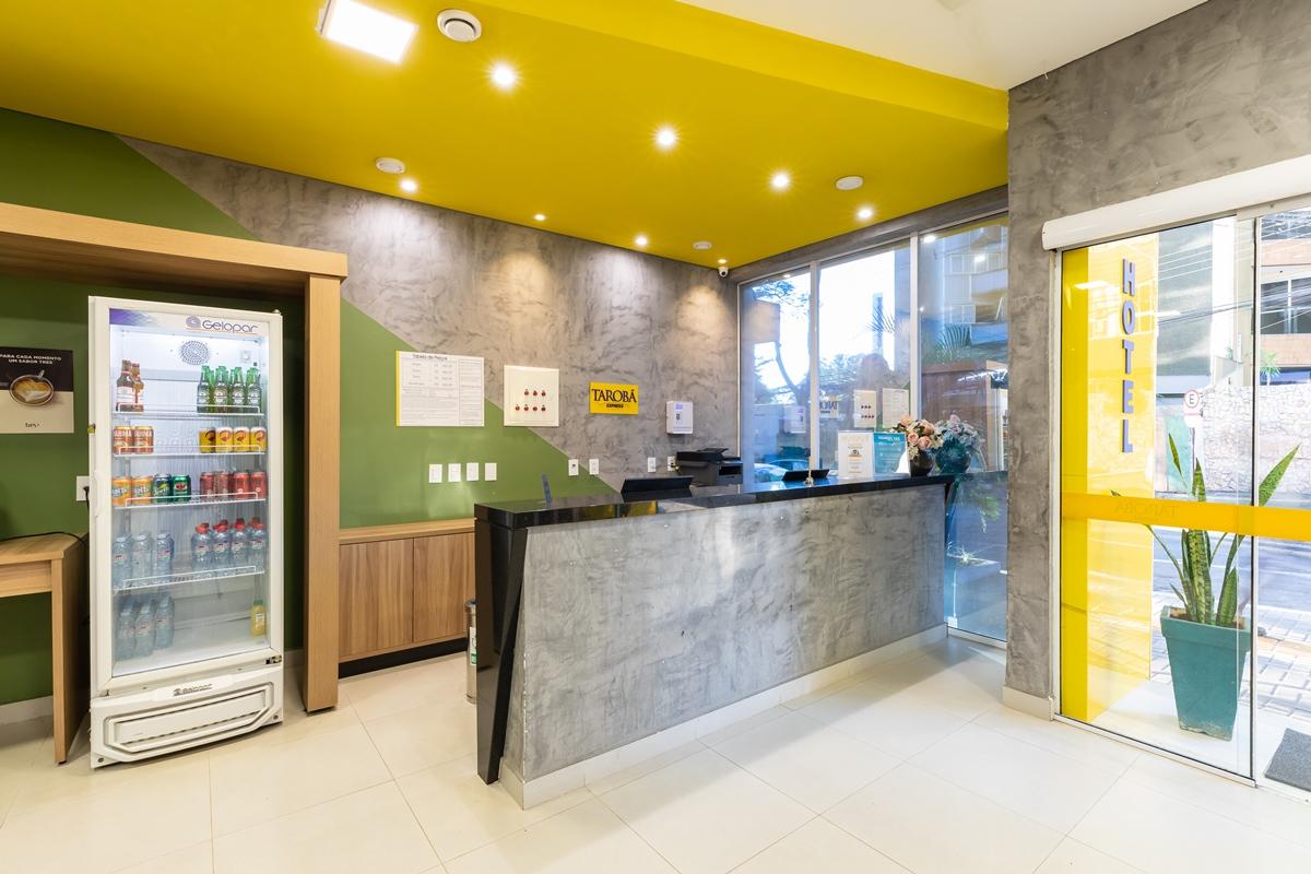 Taroba Express Hotel ฟอสดูอีกวาซู ภายนอก รูปภาพ
